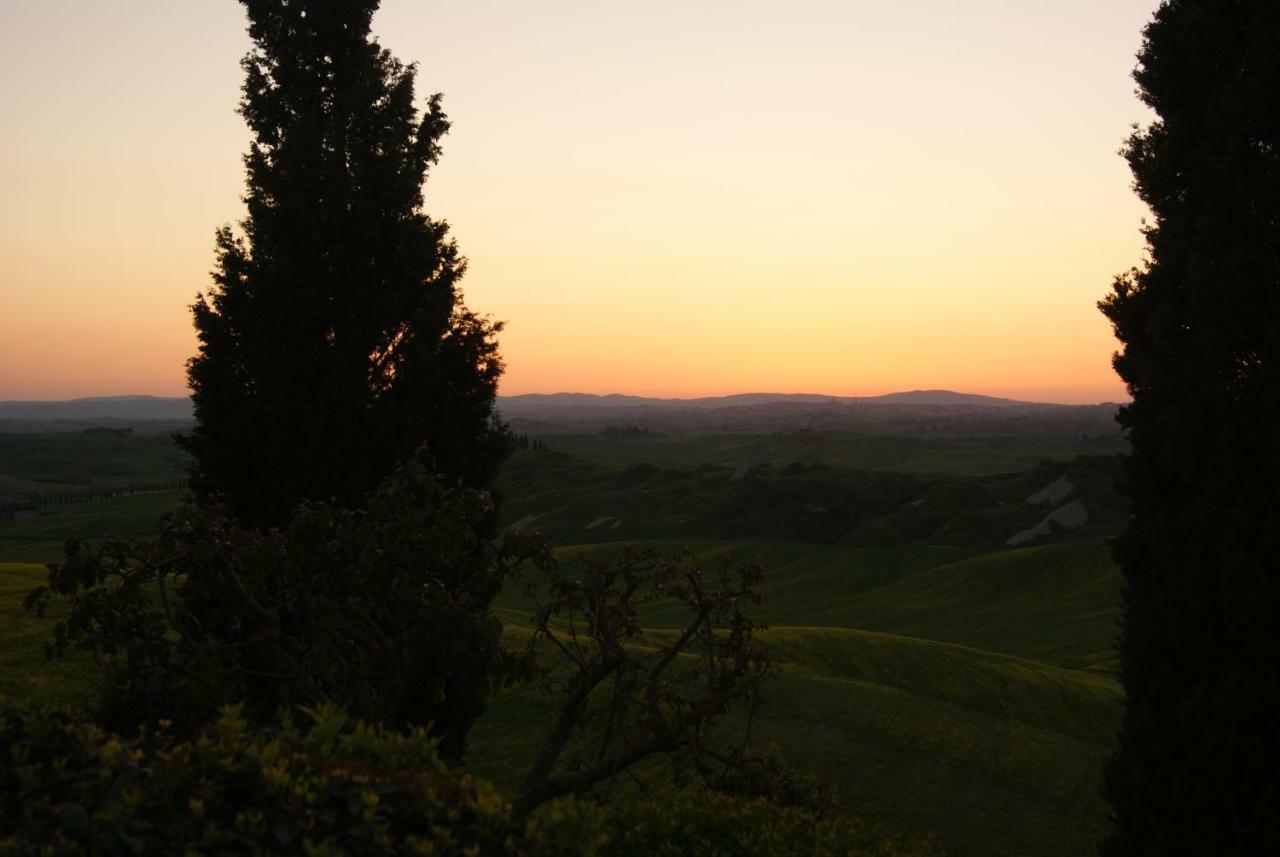 Casetta Tuscany Balcony: Crete Senesi מראה חיצוני תמונה
